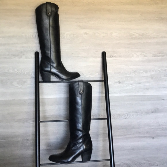 Frye Shoes - NIB- Women’s Frye Black Leather Jackie Button Boot